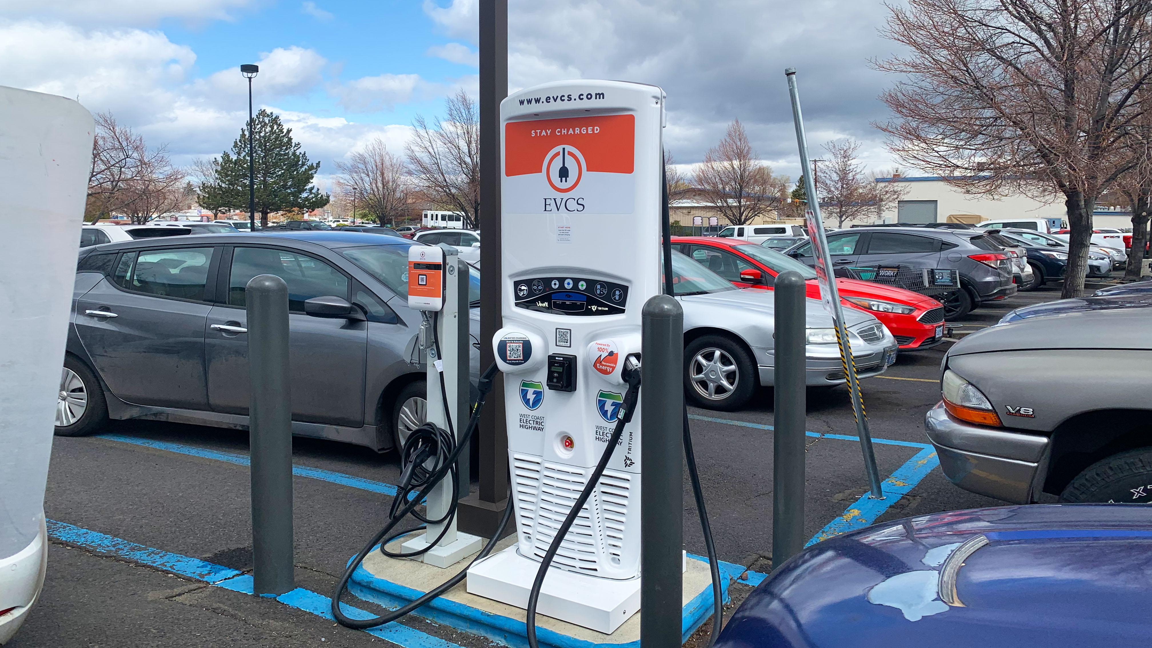 EV charging station at Fred Meyer - Redmond