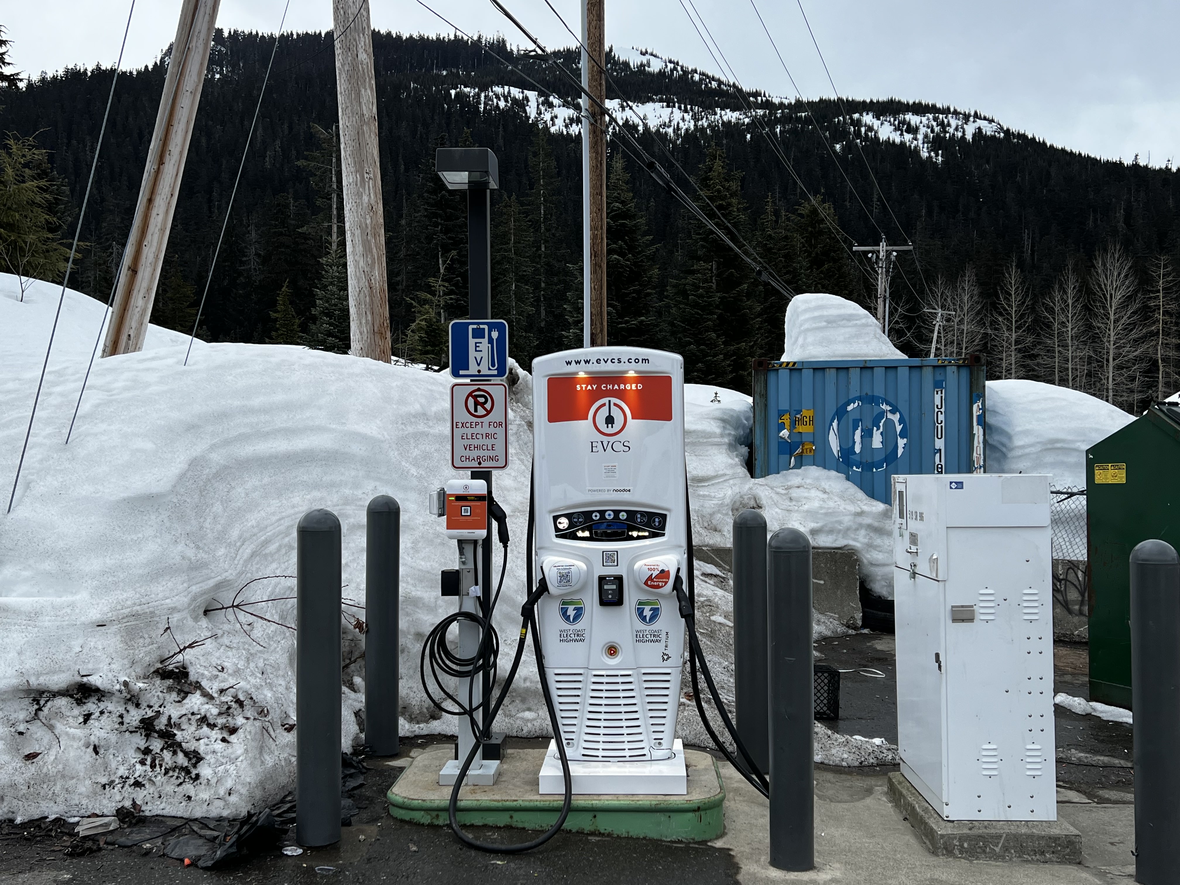 EV charging station at Chevron - Snoqualmie