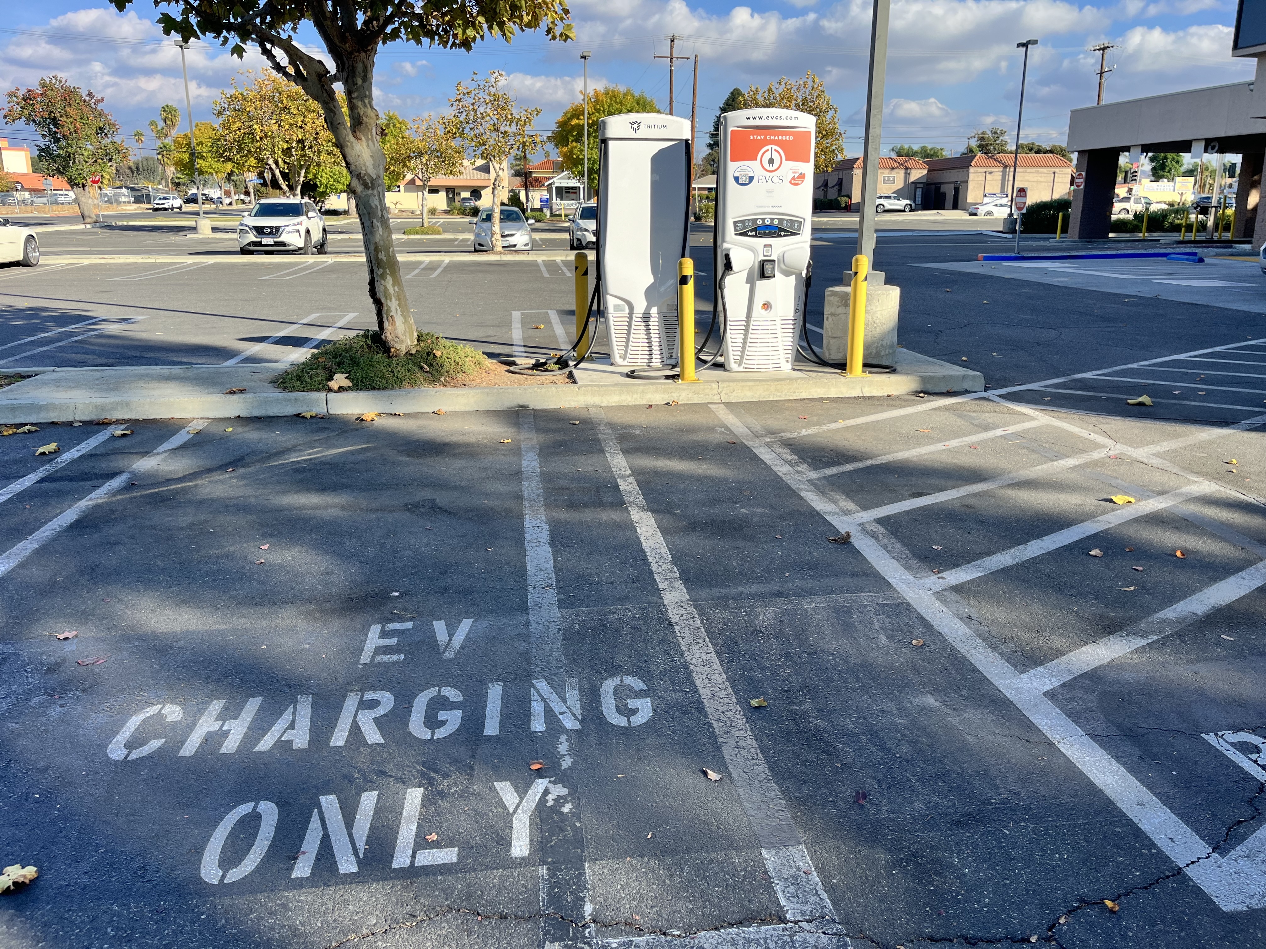 EV charging station at US Bank 800 East Florida Ave