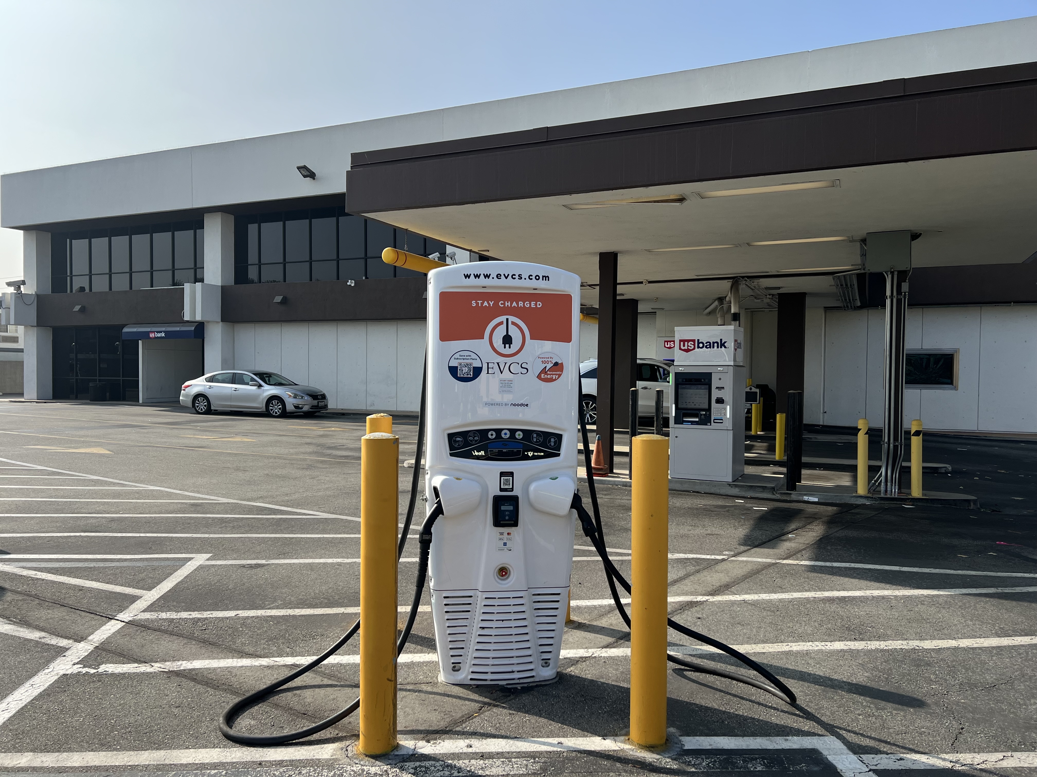 EV charging station at US Bank Gardena