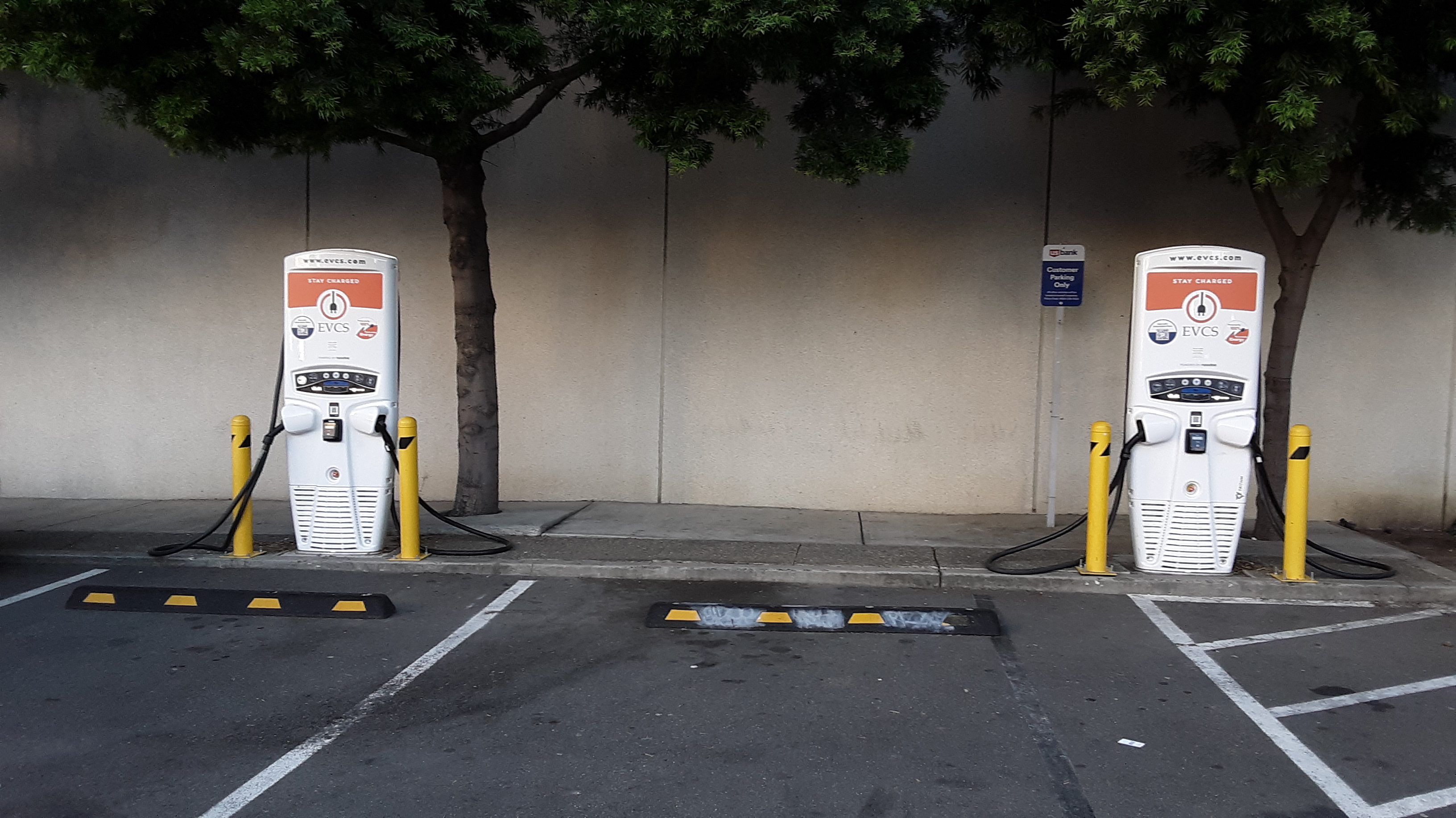 EV charging station at US Bank Oakland