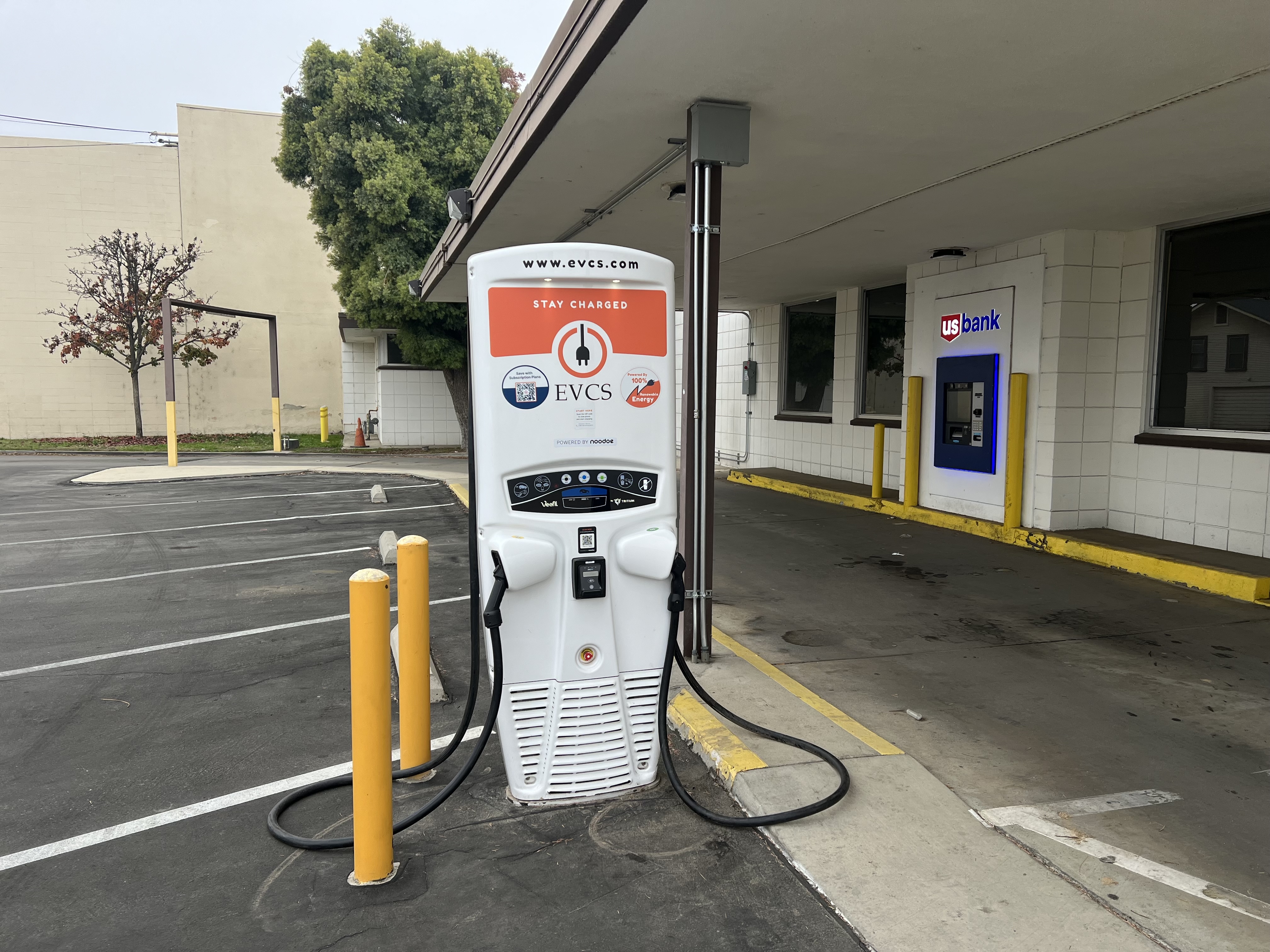 EV charging station at US Bank Wasco