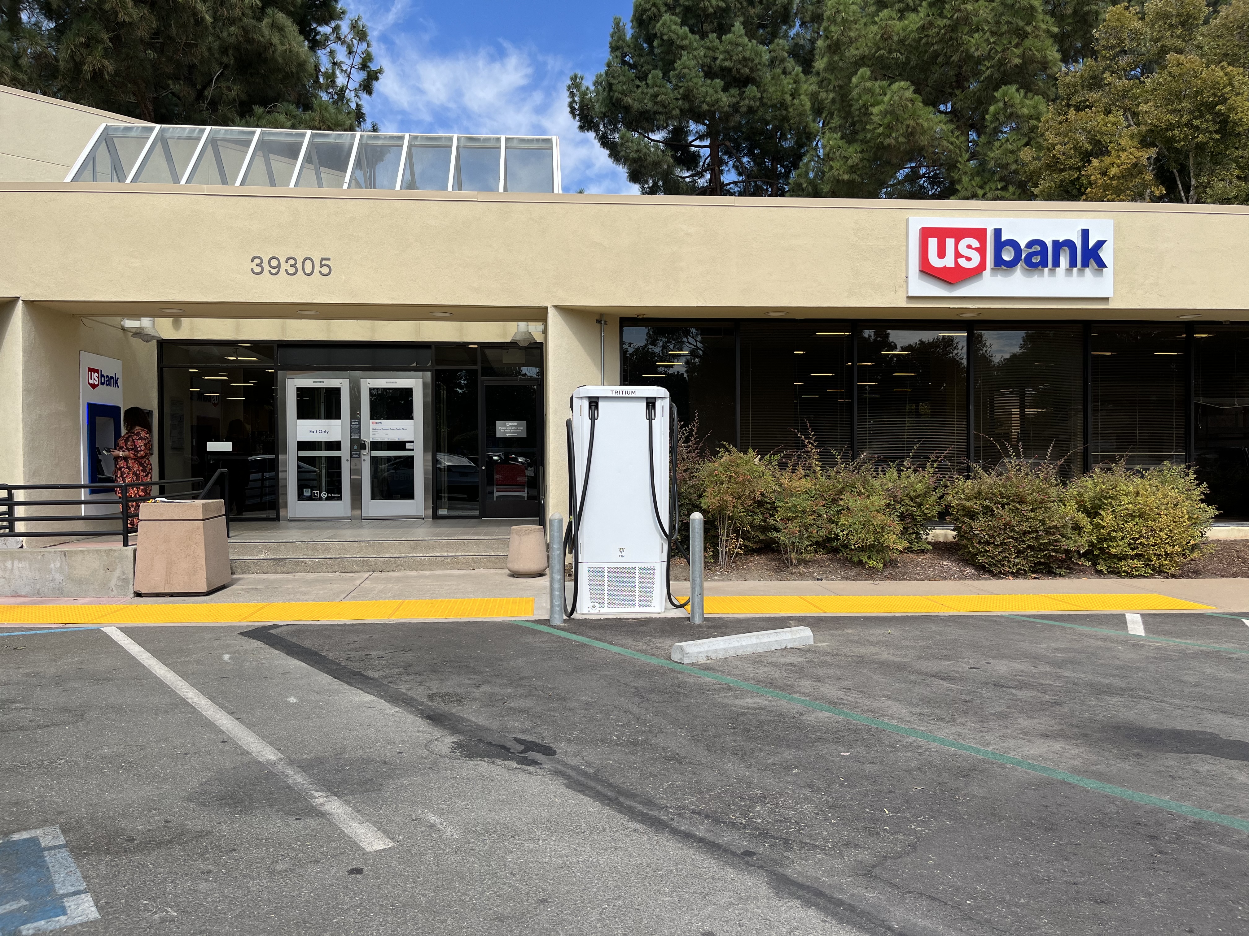 EV charging station at US Bank Fremont