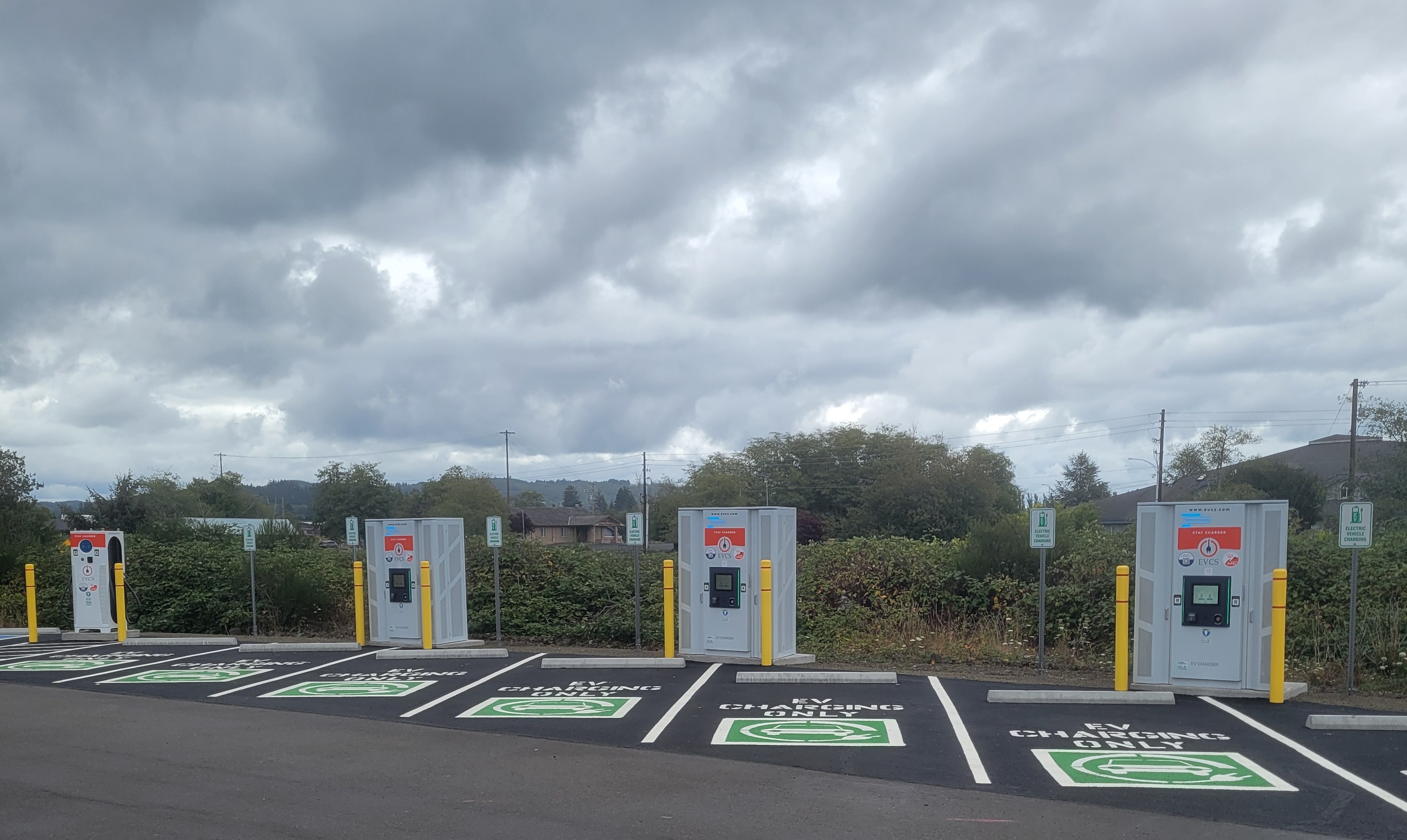 EV charging station at Willapa Thriftway - Raymond